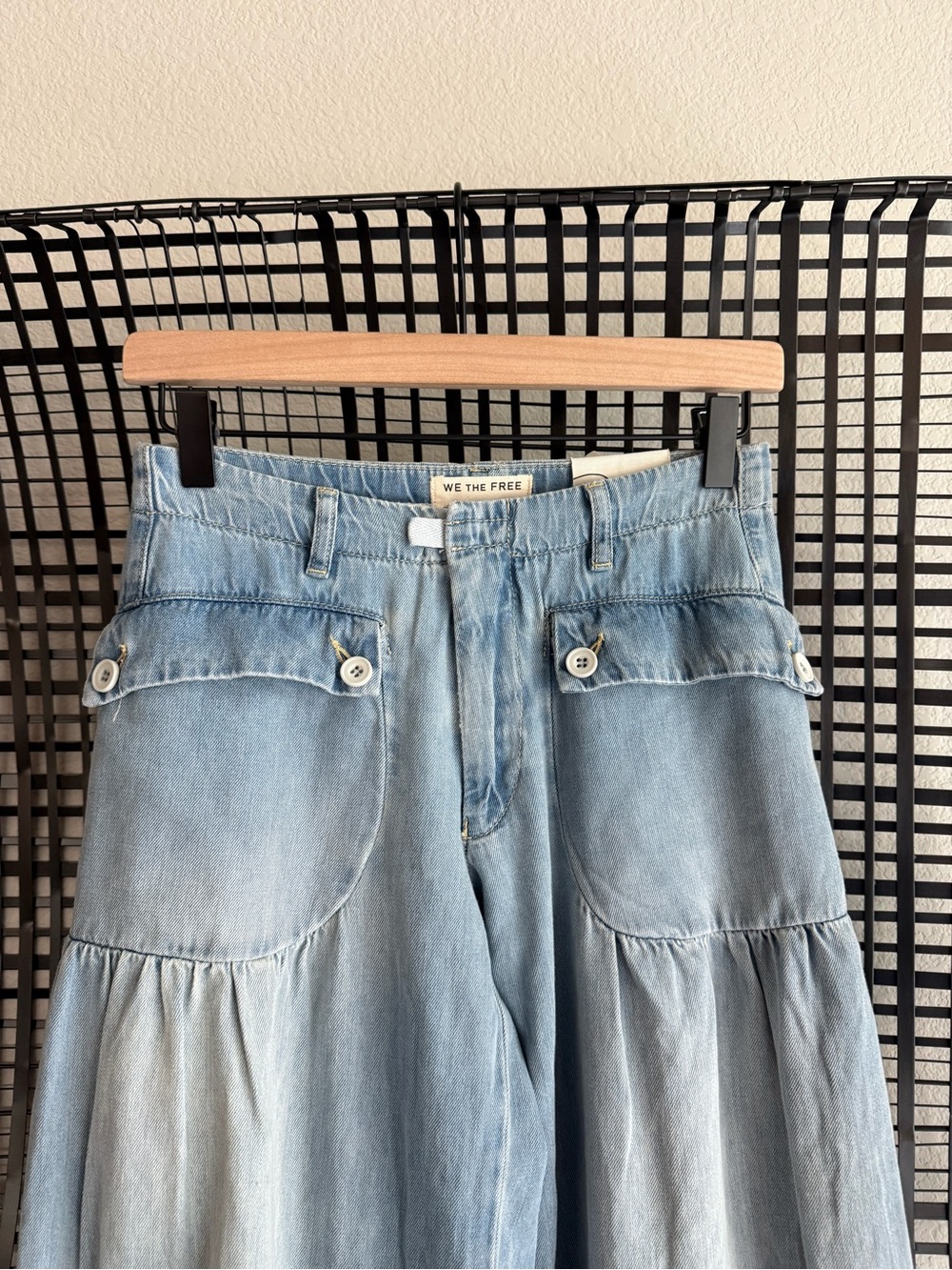 Free People Lotus Jeans - Picture 3 of 7